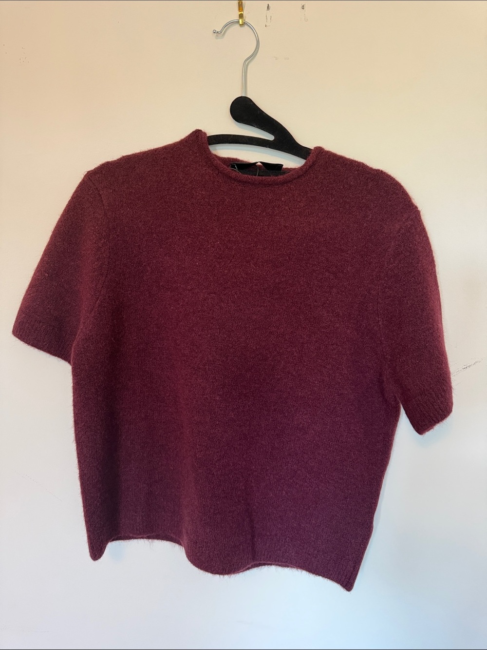 Zara Short-Sleeve Crew Sweater in Burgundy size L